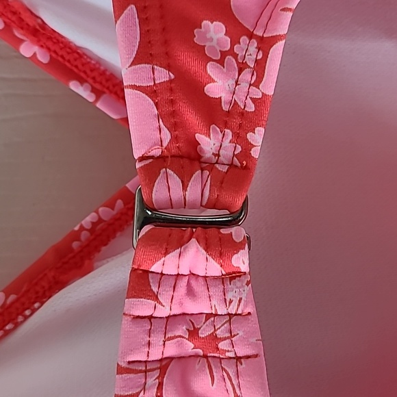 DECREE BRAND WOMENS ONE PIECE PINK AND RED SWIM SUIT WITH WRAP SKIRT SIZE XS - Picture 6 of 16